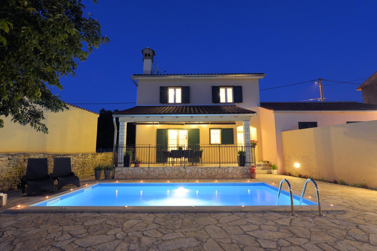 Villa Grguci Kanfanar Exterior photo