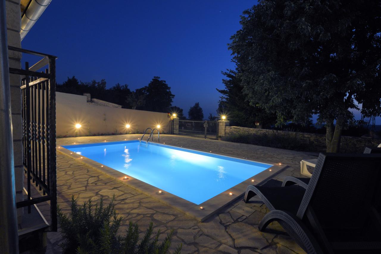 Villa Grguci Kanfanar Exterior photo